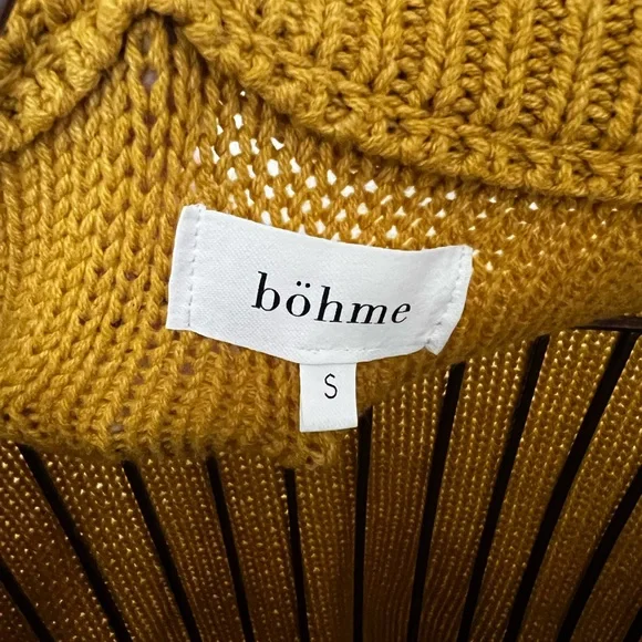 Bohme Mustard Yellow Women's Sweater
Size small..Worn twice - Picture 2 of 3